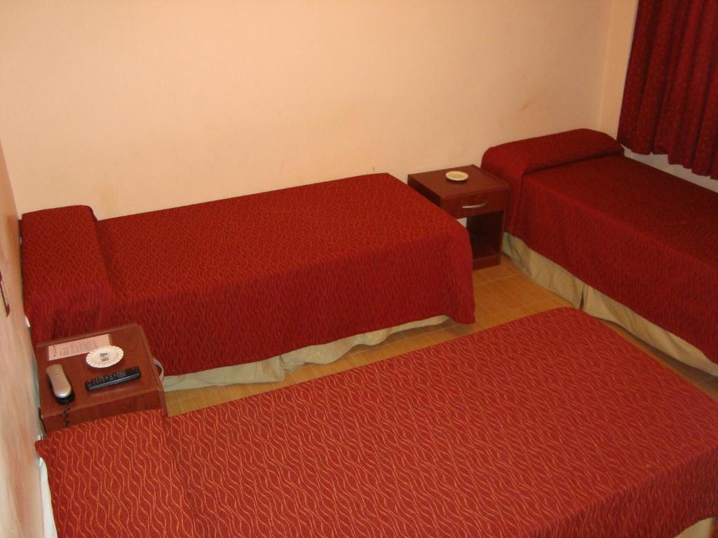 Hotel Gran Via Buenos Aires Room photo